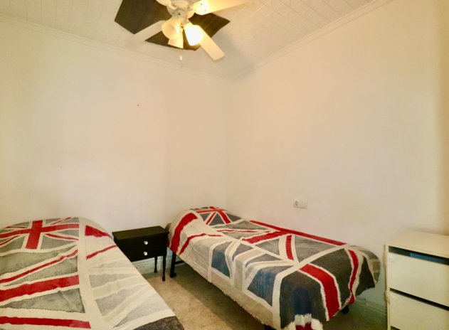 Wiederverkauf - Terrassenhaus - Torrevieja - La Siesta - San Luis