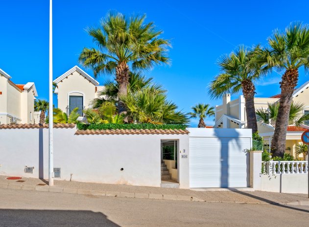 Revente - Villa - Orihuela Costa - Los Dolses*