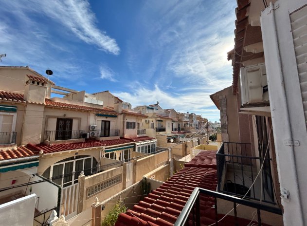 Wiederverkauf - Terrassenhaus - El Chaparral