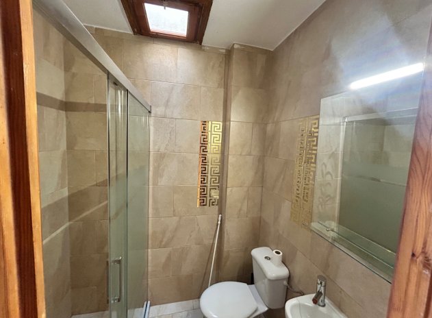 Wiederverkauf - Terrassenhaus - El Chaparral