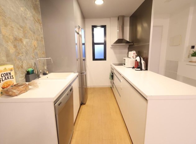 Reventa - Apartamento / Piso - Orihuela Costa - La Zenia