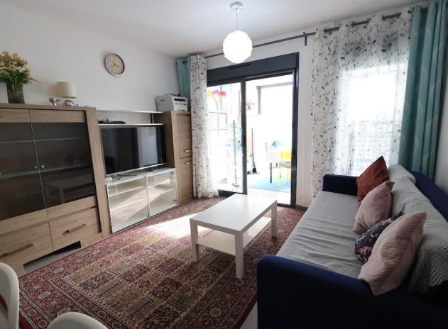 Resale - Apartment / Flat * - Orihuela Costa * - La Zenia *