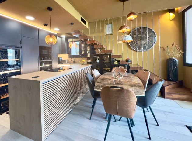 Resale - Villa * - Orihuela Costa * - Lomas de Cabo Roig *