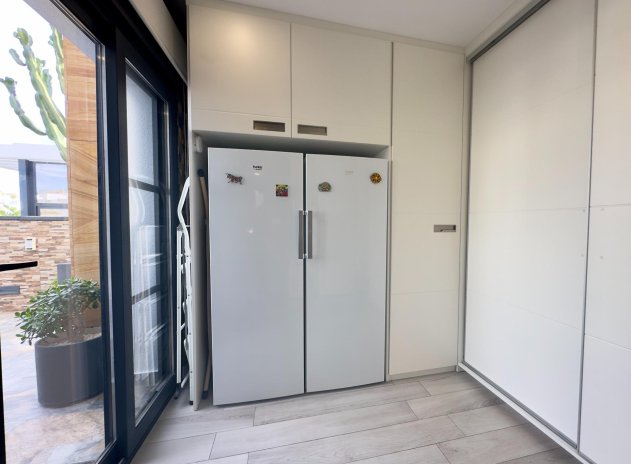 Resale - Villa * - Orihuela Costa * - Lomas de Cabo Roig *