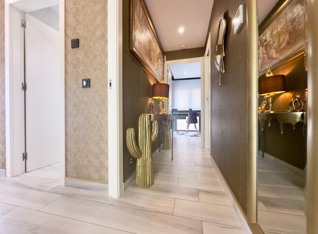 Resale - Villa * - Orihuela Costa * - Lomas de Cabo Roig *