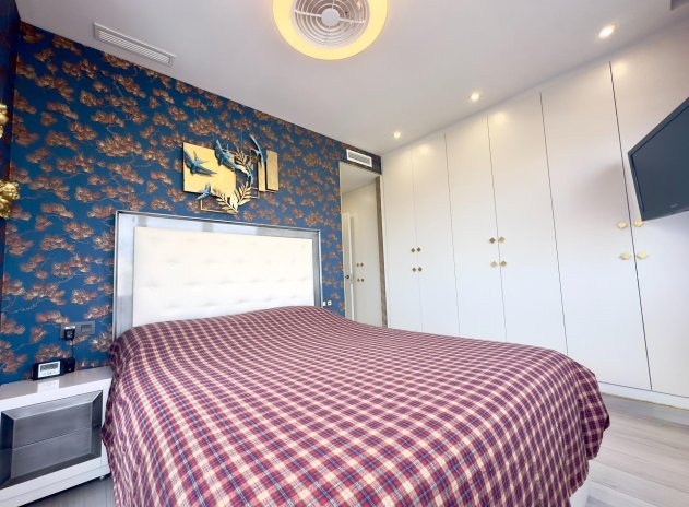 Resale - Villa * - Orihuela Costa * - Lomas de Cabo Roig *