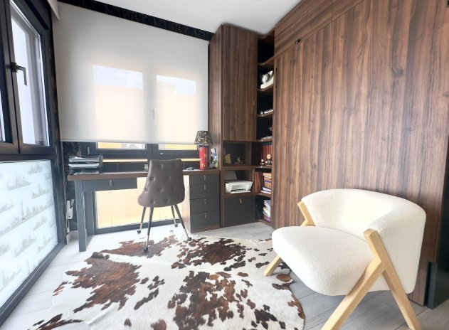 Resale - Villa * - Orihuela Costa * - Lomas de Cabo Roig *