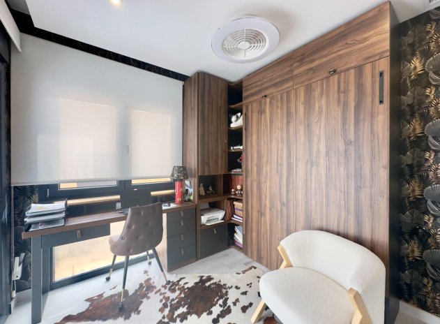 Resale - Villa * - Orihuela Costa * - Lomas de Cabo Roig *