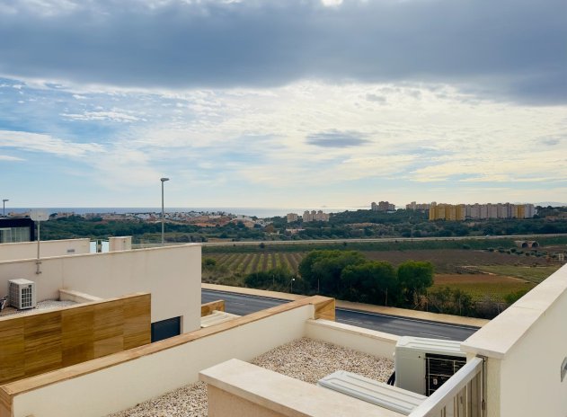 Resale - Villa * - Orihuela Costa * - Lomas de Cabo Roig *