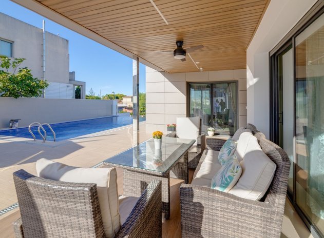 Herverkoop - Appartement - La Vega Baja