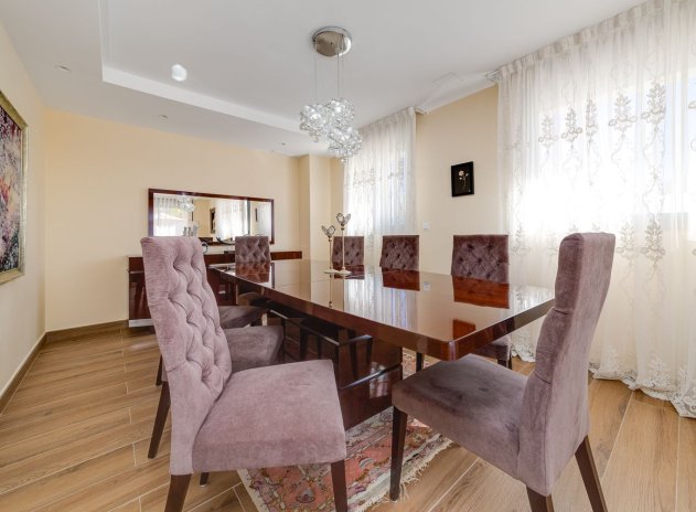 Herverkoop - Appartement - La Vega Baja