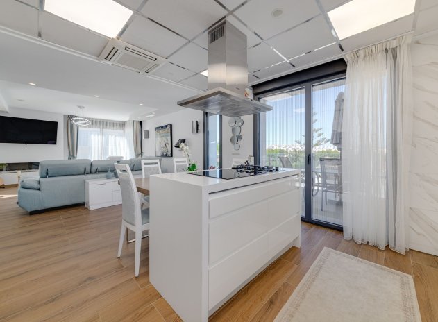 Herverkoop - Appartement - La Vega Baja