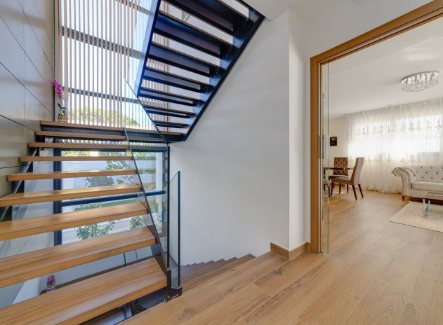 Herverkoop - Appartement - La Vega Baja