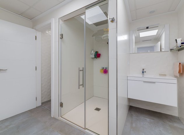 Herverkoop - Appartement - La Vega Baja