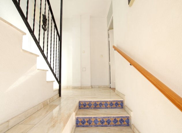 Resale - Apartment / Flat * - Heredades *