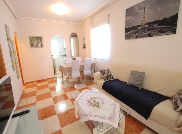 Resale - Apartment / Flat * - Heredades *