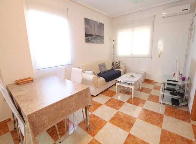 Resale - Apartment / Flat * - Heredades *