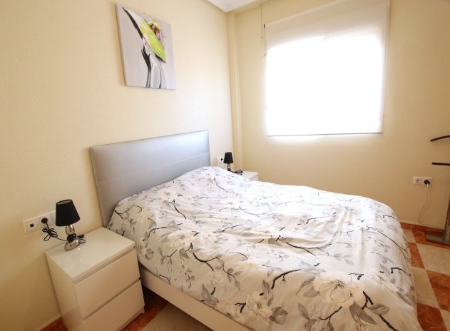 Resale - Apartment / Flat * - Heredades *