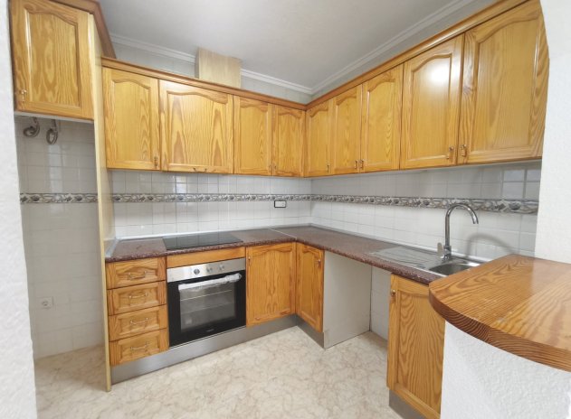 Resale - Apartment / Flat * - Orihuela Costa * - Punta Prima *