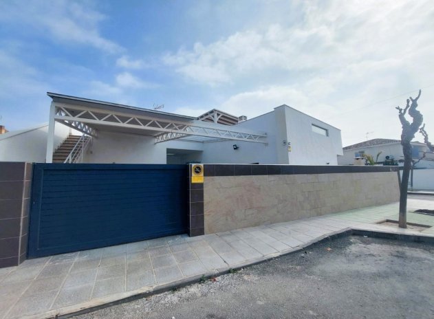 Wiederverkauf - Villa - Pilar de la Horadada - Torre de la Horadada