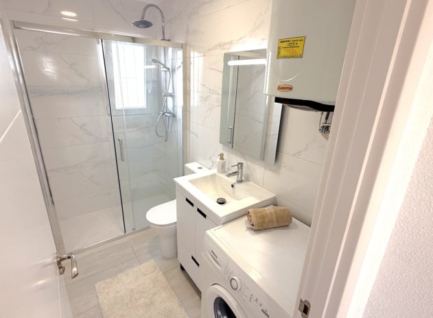 Wiederverkauf - Wohnung - Torrevieja