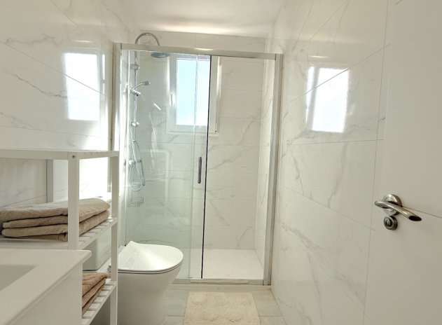 Wiederverkauf - Wohnung - Torrevieja