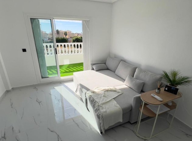 Reventa - Apartamento / Piso - Orihuela Costa