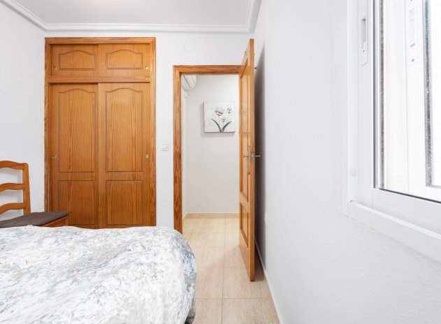 Resale - Apartment / Flat * - Gran Alacant *