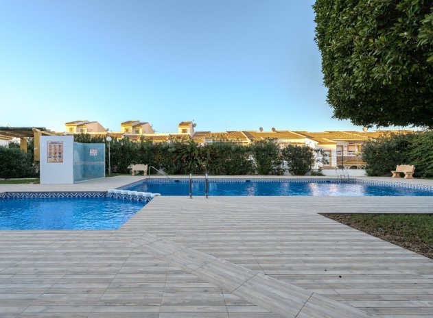Resale - Apartment / Flat * - Gran Alacant *