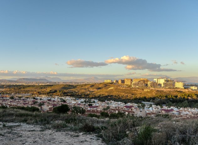 Resale - Apartment / Flat * - Gran Alacant *