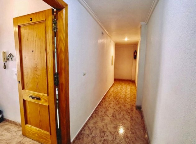 Herverkoop - Appartement - Torrevieja - Playa del Cura