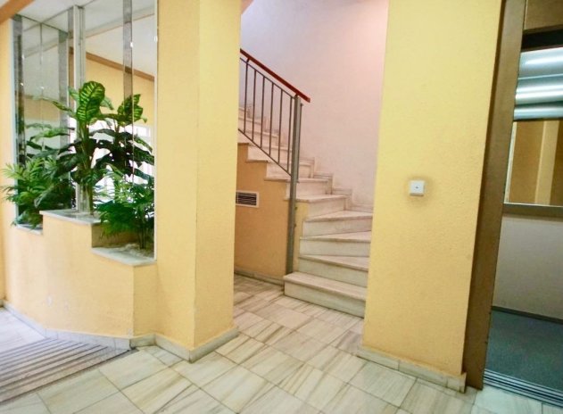 Herverkoop - Appartement - Torrevieja - Playa del Cura