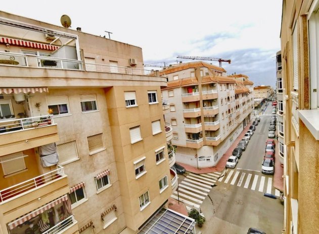 Herverkoop - Appartement - Torrevieja - Playa del Cura