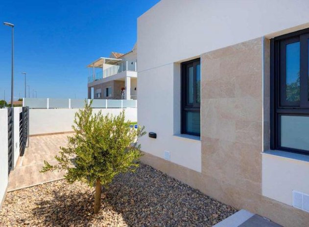 Nouvelle construction - Maison mitoyenne - Daya Nueva