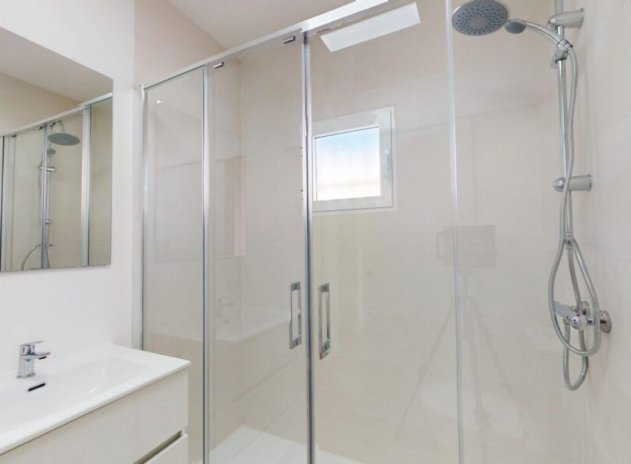 Herverkoop - Appartement - Blue Lagoon - Blue lagoon