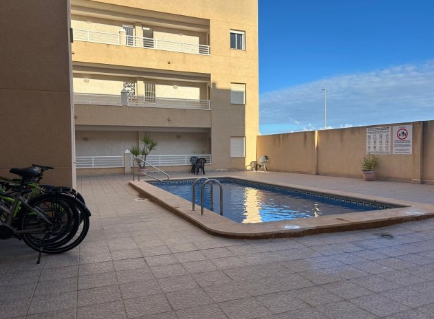 Revente - Appartement - Los Montesinos