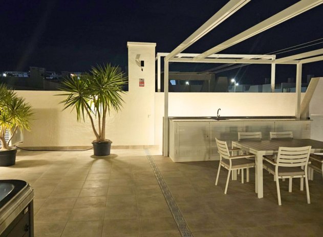 Wiederverkauf - Wohnung - San Miguel de Salinas