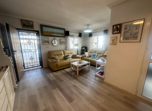 Herverkoop - Rijwoning - Orihuela - Entre Naranjos