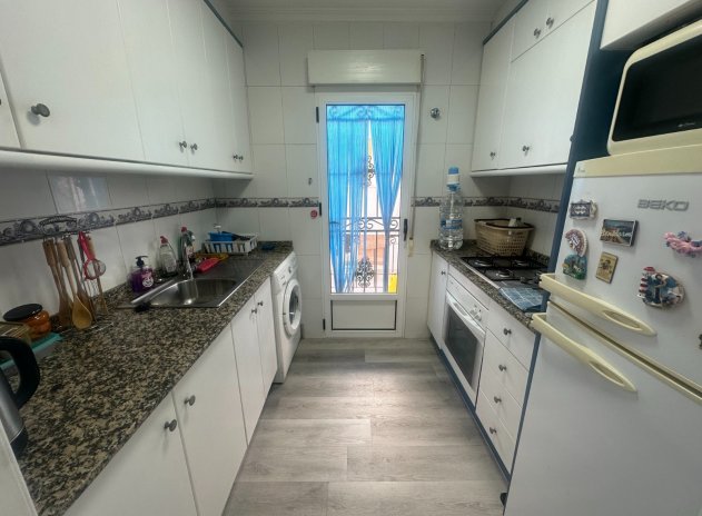 Herverkoop - Rijwoning - Orihuela - Entre Naranjos