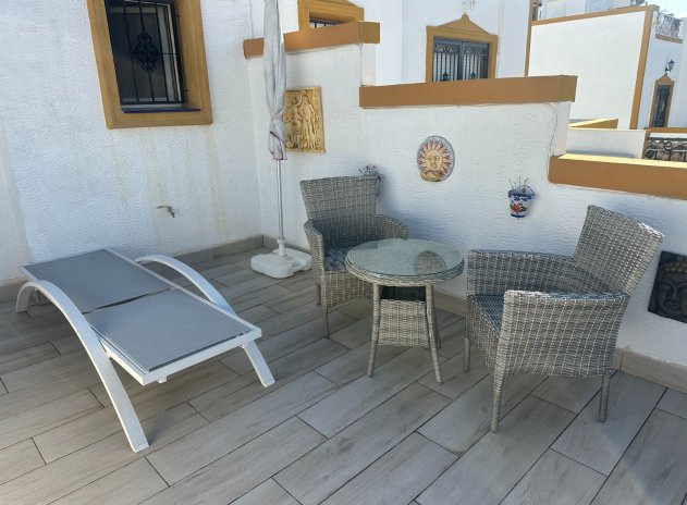 Herverkoop - Rijwoning - Orihuela - Entre Naranjos