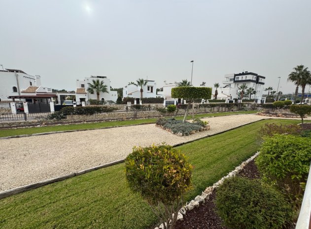 Resale - Apartment / Flat * - Campoamor *