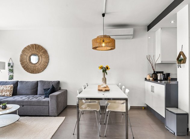 Herverkoop - Appartement - Orihuela Costa - La Zenia