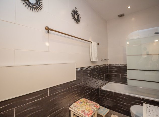 Herverkoop - Villa - Villamartin - Fortuna