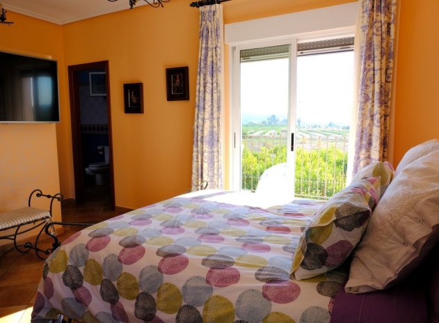 Herverkoop - Villa - Orihuela - Correntías Medias