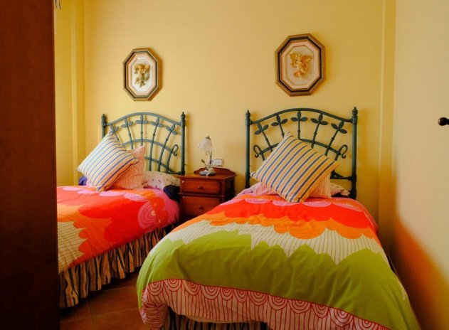 Herverkoop - Villa - Orihuela - Correntías Medias