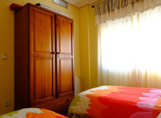 Herverkoop - Villa - Orihuela - Correntías Medias