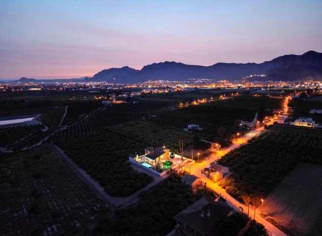 Herverkoop - Villa - Orihuela - Correntías Medias