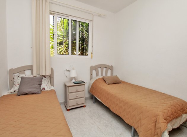 Wiederverkauf - Wohnung - Villamartin - Villamartín