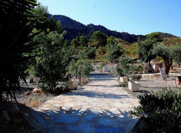 Herverkoop - Villa - Gea y Truyols