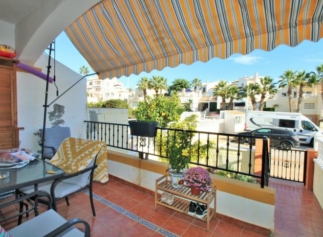 Herverkoop - Rijwoning - Villamartin - Los Dolses